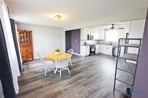 8242 Bays Rd, Wayne, OH 43466 photo 5