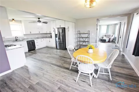 8242 Bays Rd, Wayne, OH 43466 photo 18
