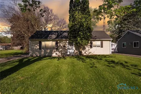 201 Dickens Dr, Toledo, OH 43607 photo 10