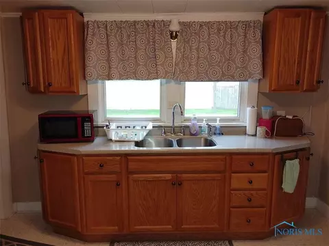 434 E Main St, Napoleon, OH 43545 photo 18