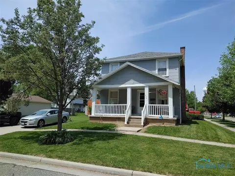 434 E Main St, Napoleon, OH 43545 photo 2