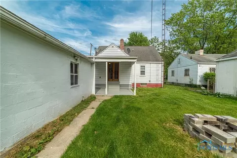 1121 Turner Ave, Toledo, OH 43607 photo 3