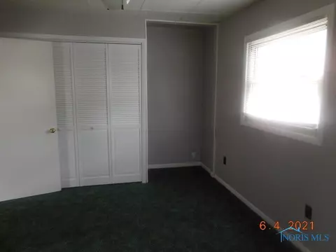 4449 Thackeray Rd, Maumee, OH 43537 photo 13