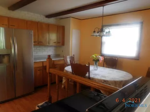 4449 Thackeray Rd, Maumee, OH 43537 photo 9