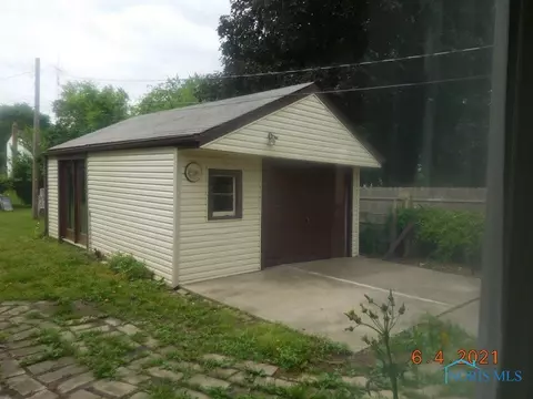 4449 Thackeray Rd, Maumee, OH 43537 photo 20