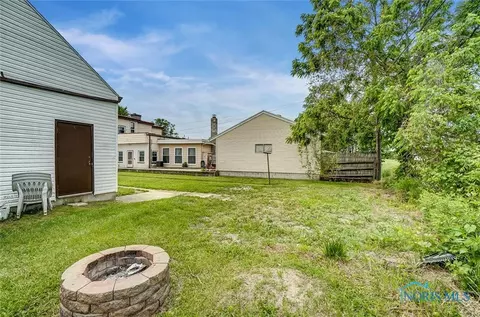131 Elm St, Walbridge, OH 43465 photo 39