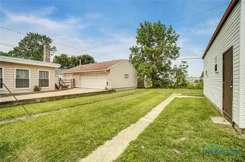 131 Elm St, Walbridge, OH 43465 photo 36