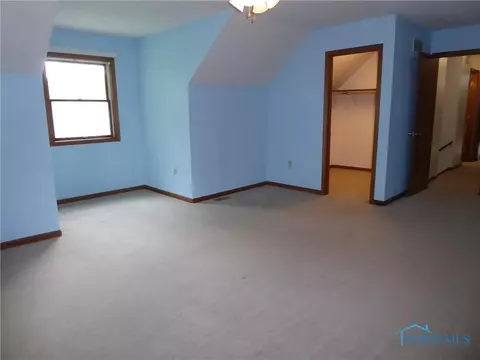109 E Allison St, Stryker, OH 43557 photo 8