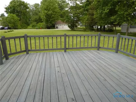 109 E Allison St, Stryker, OH 43557 photo 9