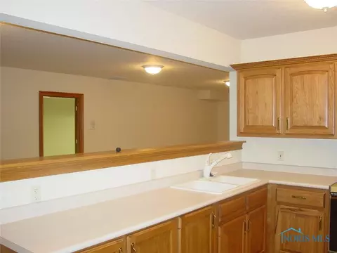1002 Stonehedge Dr, Bryan, OH 43506 photo 26