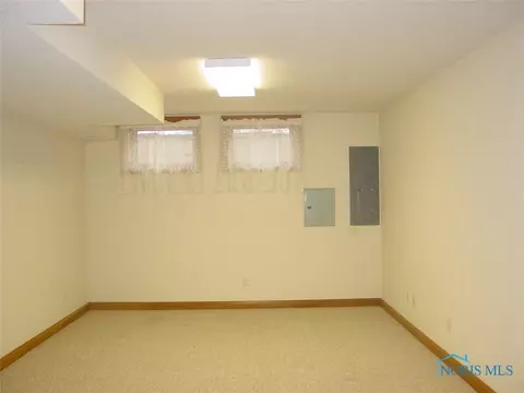 1002 Stonehedge Dr, Bryan, OH 43506 photo 23