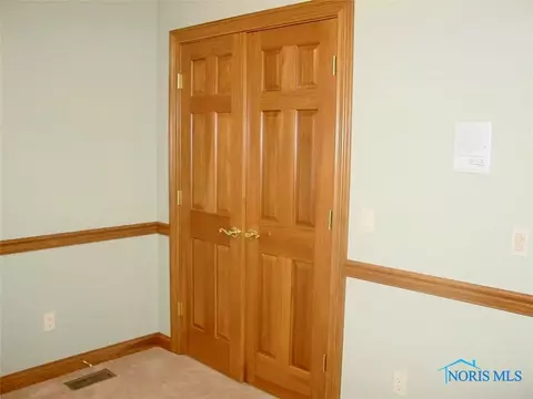 1002 Stonehedge Dr, Bryan, OH 43506 photo 14