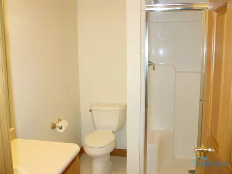 1002 Stonehedge Dr, Bryan, OH 43506 photo 20