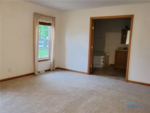 129 E Sessions Ave, Defiance, OH 43512 photo 13
