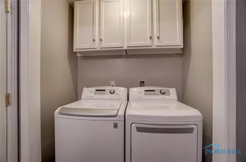 401 Coventry Dr, Findlay, OH 45840 photo 9