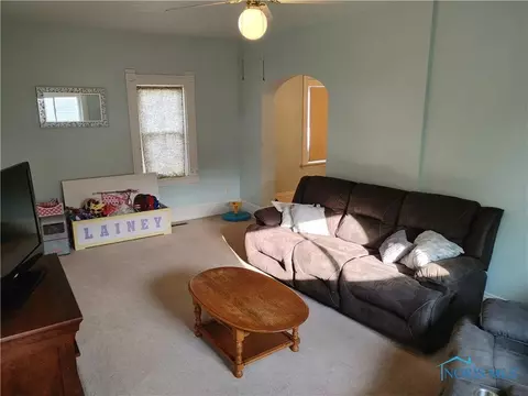 113 E South St, Wayne, OH 43466 photo 12