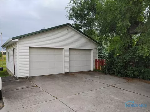 113 E South St, Wayne, OH 43466 photo 8