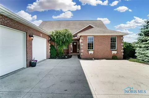 7652 Eagle Dr, Findlay, OH 45840 photo 2