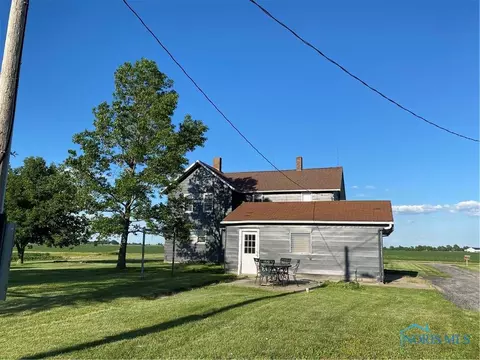 8231 Weston Rd, Custar, OH 43511 photo 2