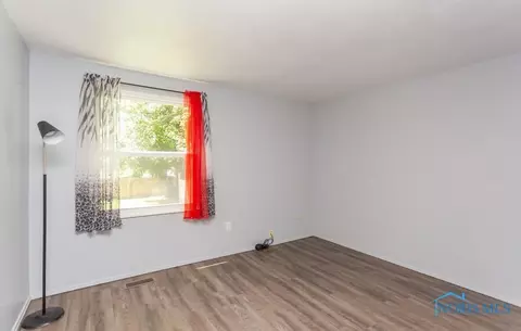 4419 Foxchapel Rd, Toledo, OH 43607 photo 25