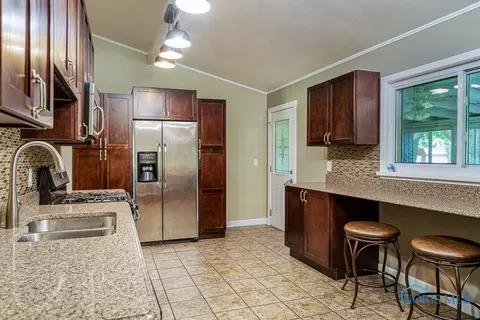 7301 Coder Rd, Maumee, OH 43537 photo 13