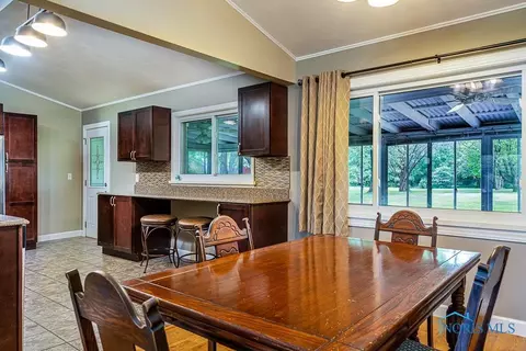 7301 Coder Rd, Maumee, OH 43537 photo 8