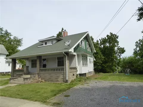 421 E Main St, Fayette, OH 43521 photo 2