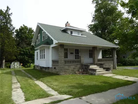 421 E Main St, Fayette, OH 43521 photo 7
