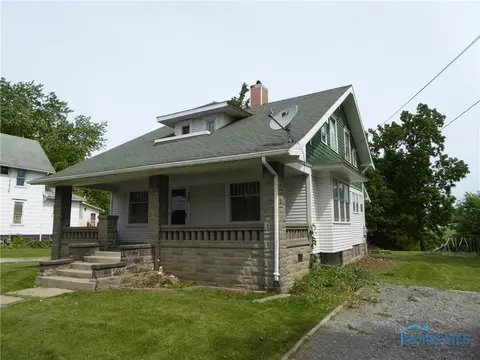 421 E Main St, Fayette, OH 43521 photo 1