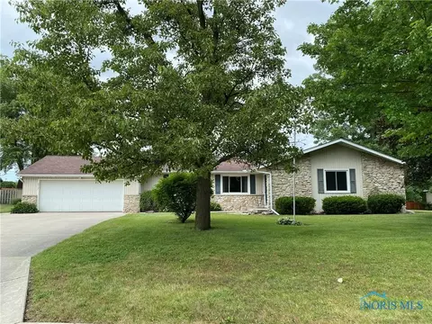 212 Willow Way, Archbold, OH 43502 photo 1