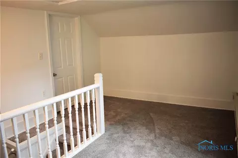 113 E Union St, Walbridge, OH 43465 photo 28
