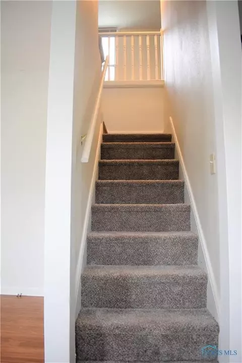113 E Union St, Walbridge, OH 43465 photo 27