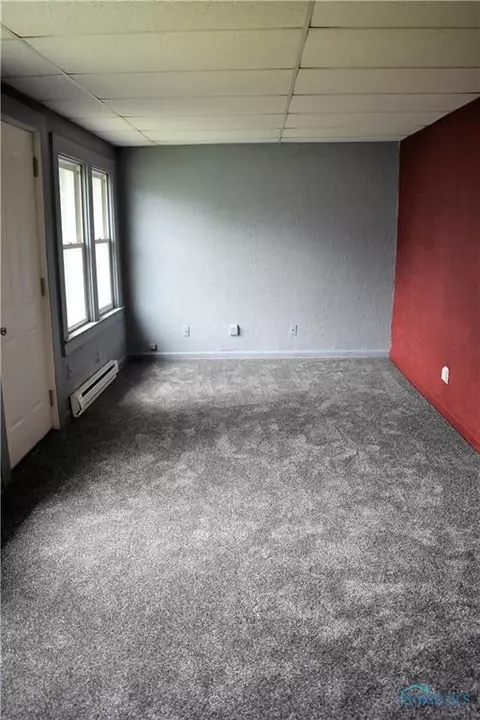 113 E Union St, Walbridge, OH 43465 photo 40