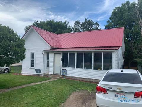 314 W Indiana St, Edon, OH 43518 photo 1