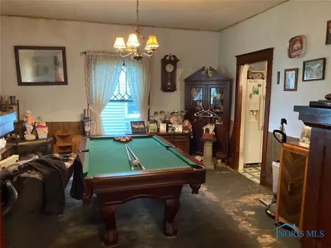243 E Merrin St, Payne, OH 45880 photo 3