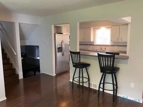 1013 Mackow Dr, Toledo, OH 43607 photo 10