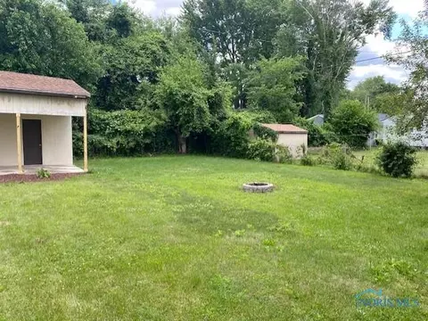 1013 Mackow Dr, Toledo, OH 43607 photo 4