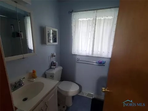 1109 Independence Rd, Toledo, OH 43607 photo 16