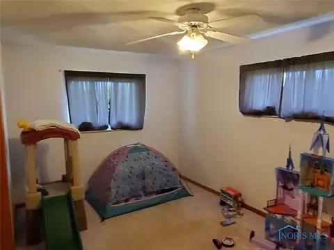 1109 Independence Rd, Toledo, OH 43607 photo 12