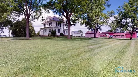 4526 N Greenfield Rd, Willard, OH 44890 photo 6