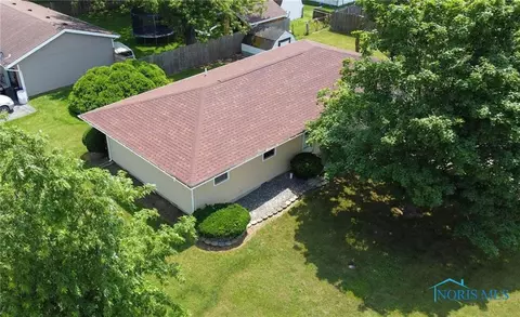 331 N Todd St, Mccomb, OH 45858 photo 5