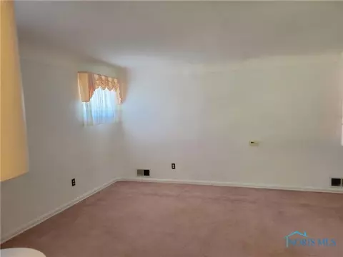 742 Evesham Ave, Toledo, OH 43607 photo 3