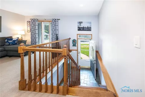 848 Maple Ln, Waterville, OH 43566 photo 4