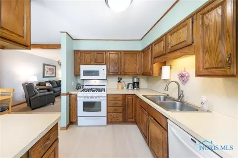 848 Maple Ln, Waterville, OH 43566 photo 15