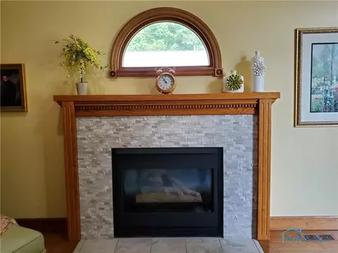 405 Blanchard Dr, Defiance, OH 43512 photo 10