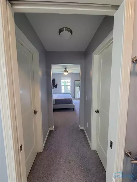 6701 Alexander Dr, Walbridge, OH 43465 photo 10