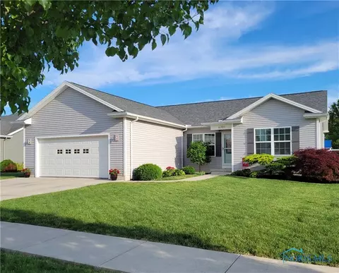 6701 Alexander Dr, Walbridge, OH 43465 photo 1