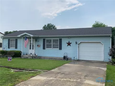 717 N Williams St, Bryan, OH 43506 photo 1