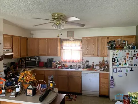 717 N Williams St, Bryan, OH 43506 photo 4