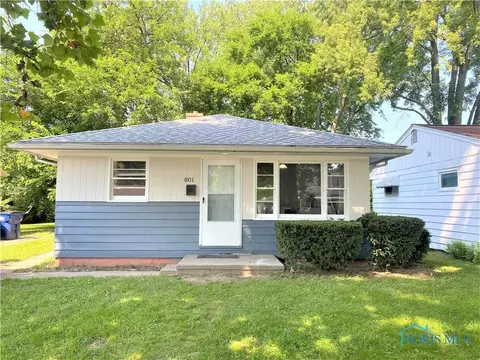 801 Ranch Dr, Toledo, OH 43607 photo 1